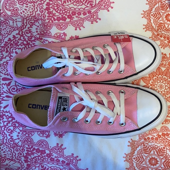 new pink converse